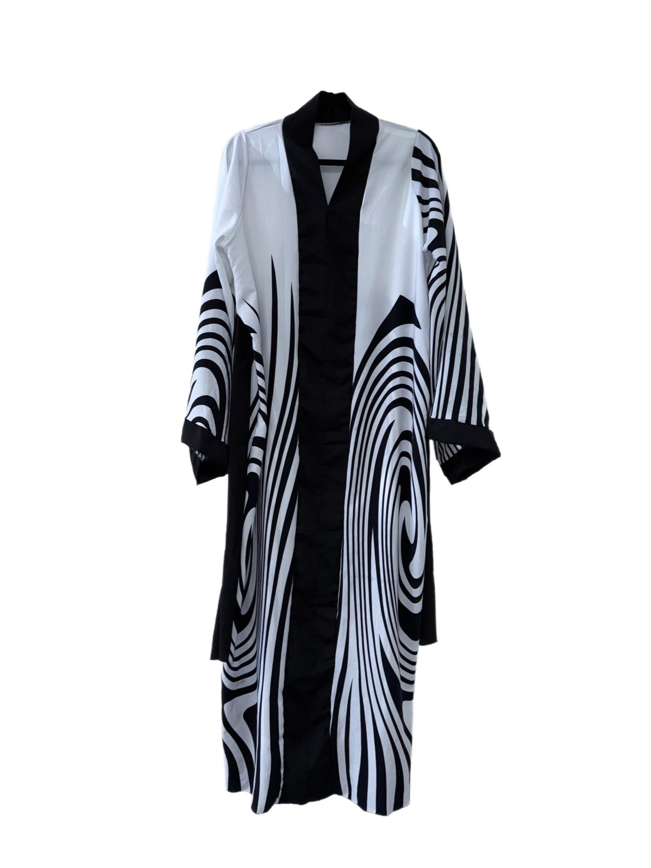 Becky Elegant A-Line Gown - White & Black